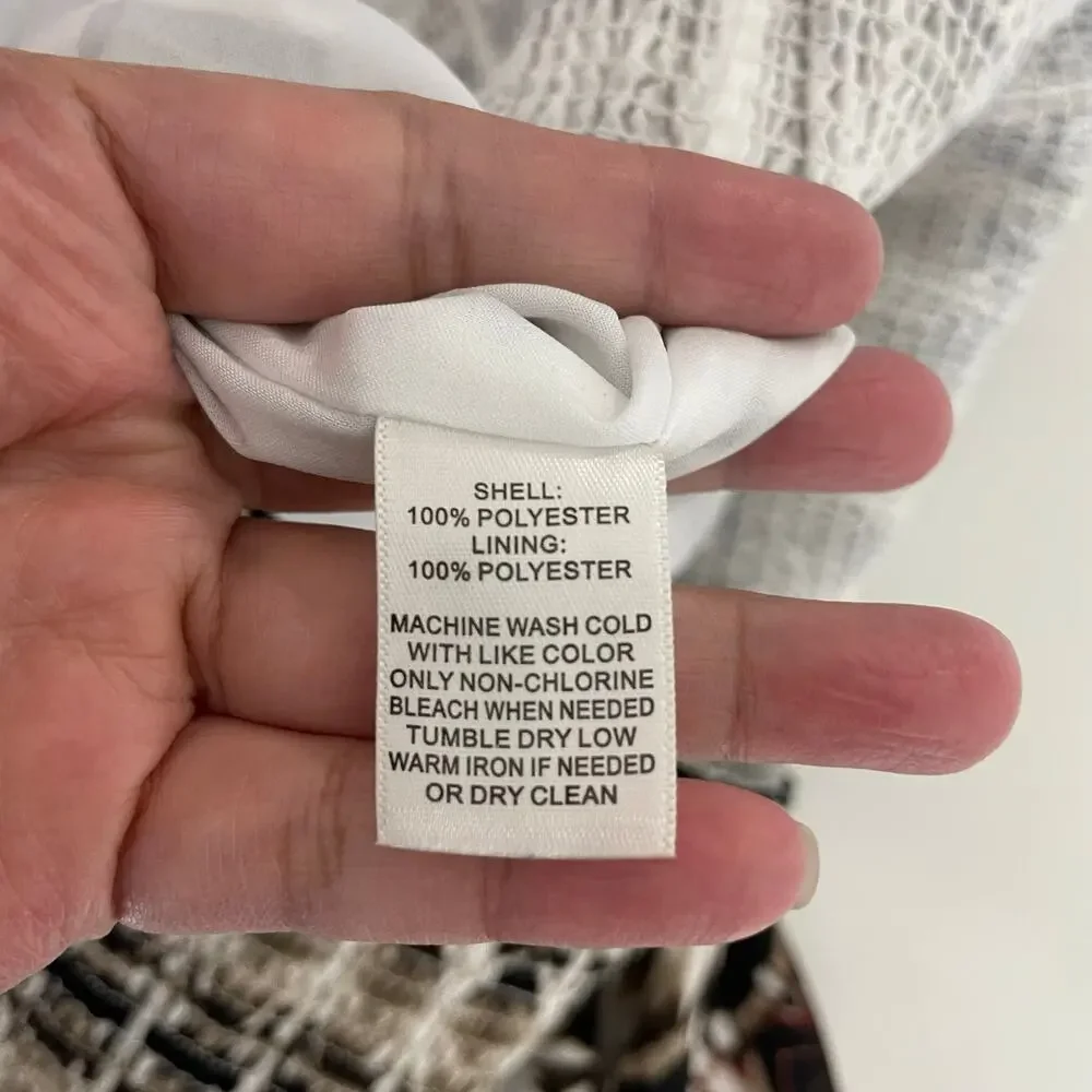White House Black Market Printed A-line Skirt Size Medium